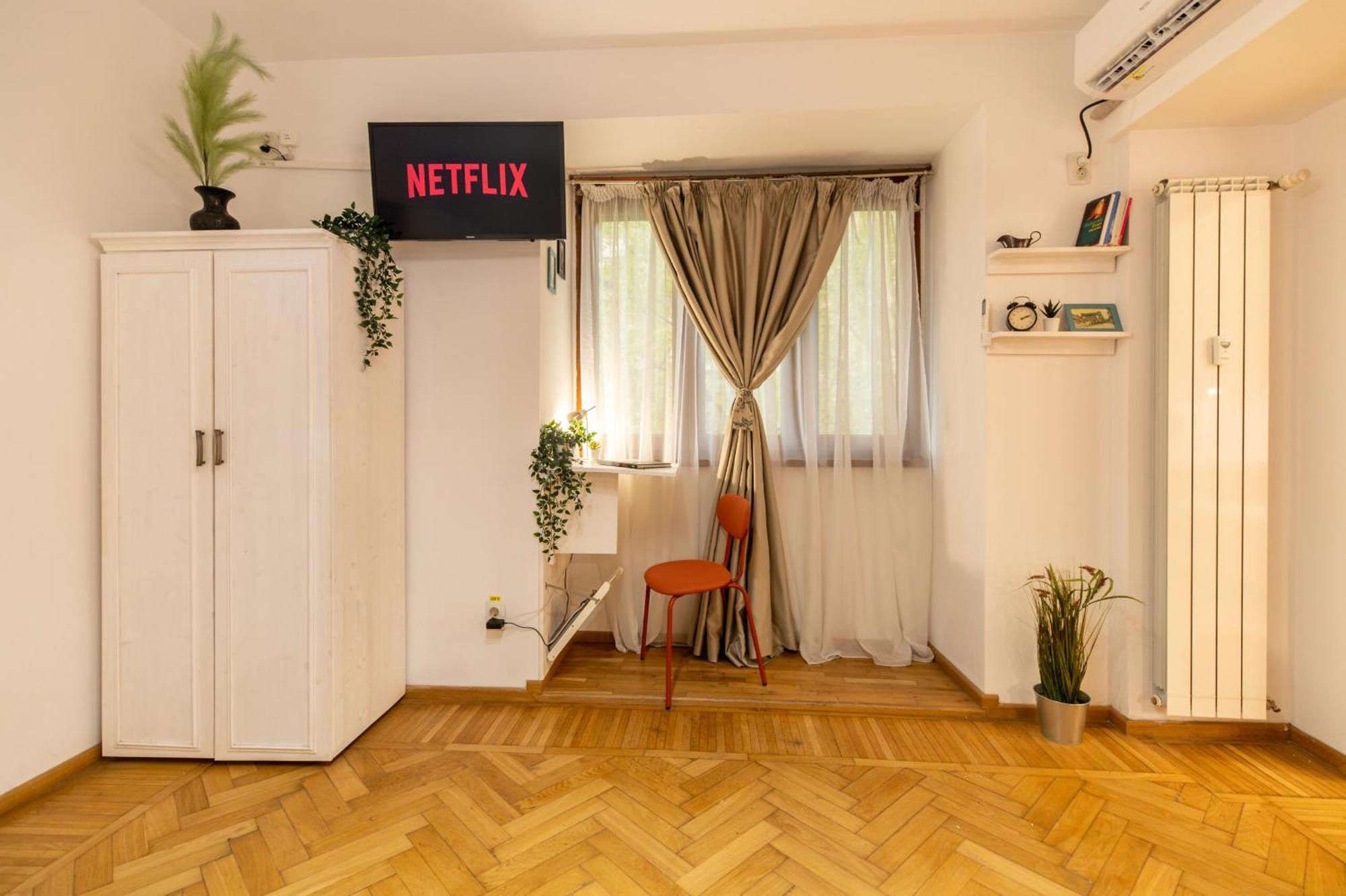 2Br Apartment At Piata Natiunilor Unite: Perfect For City Center Stays Bucarest Extérieur photo