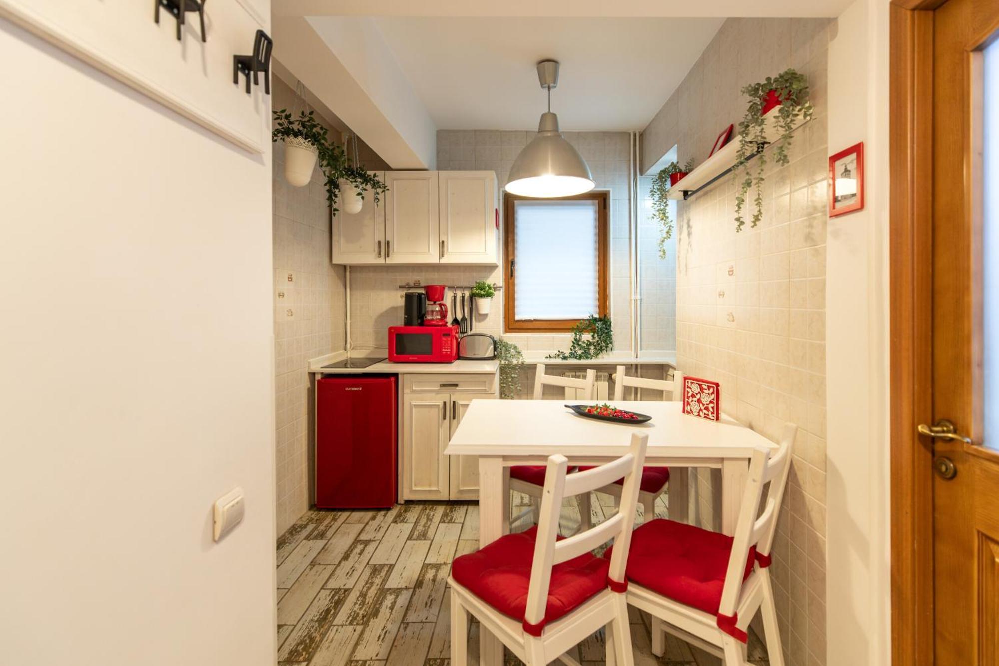 2Br Apartment At Piata Natiunilor Unite: Perfect For City Center Stays Bucarest Extérieur photo