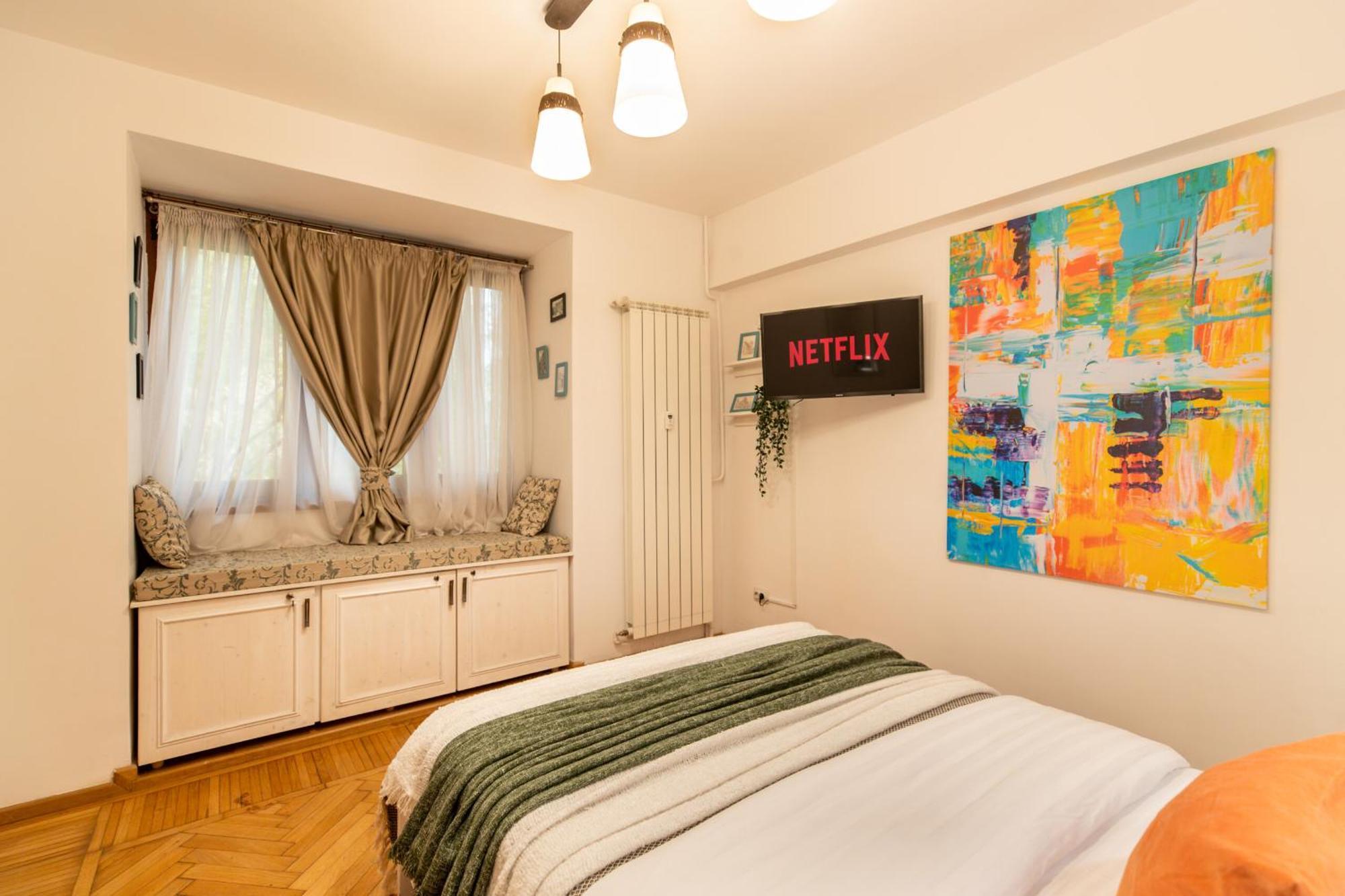 2Br Apartment At Piata Natiunilor Unite: Perfect For City Center Stays Bucarest Extérieur photo